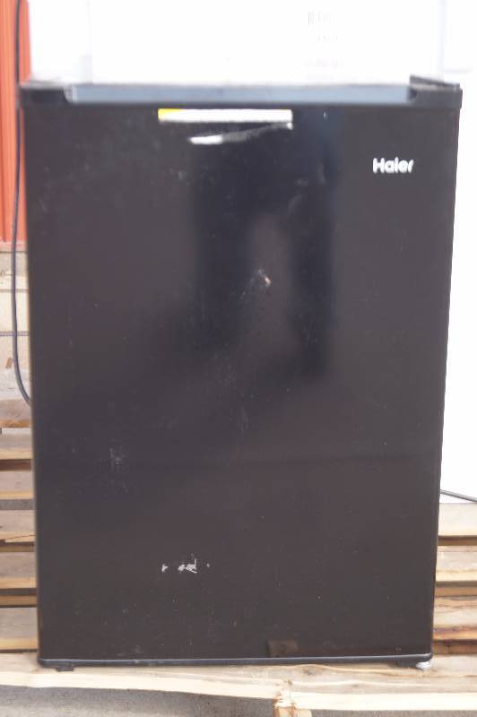 Haier Mini Fridge