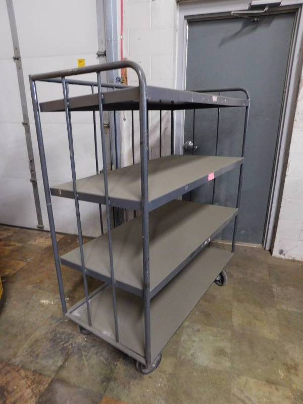lot 28 image: Metal Rolling Cart
