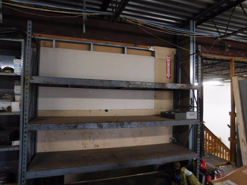 lot 34 image: Heavy Duty Shelving