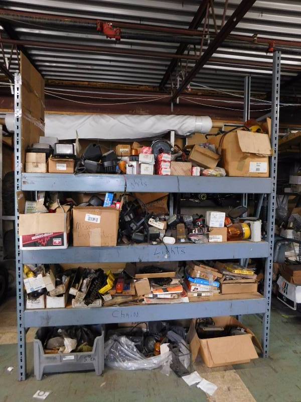 lot 37 image: Heavy Duty Pallet Racking