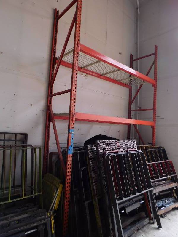 lot 47 image: Pallet Racking