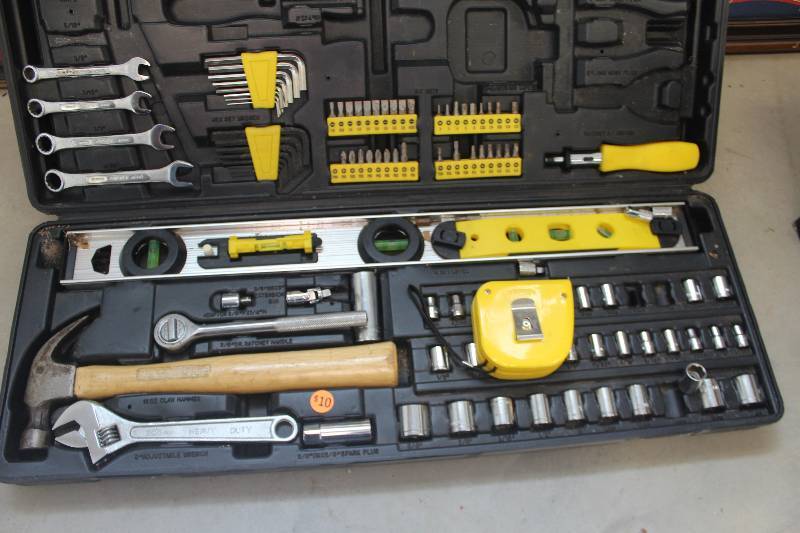 lot 101 image: Tool Set w Case Includes Hammer, Sockets, Ratchet, Adjustable Wrench, Tape, Level, Combination Wrenches, Allen Set, Screwdriver w Bits