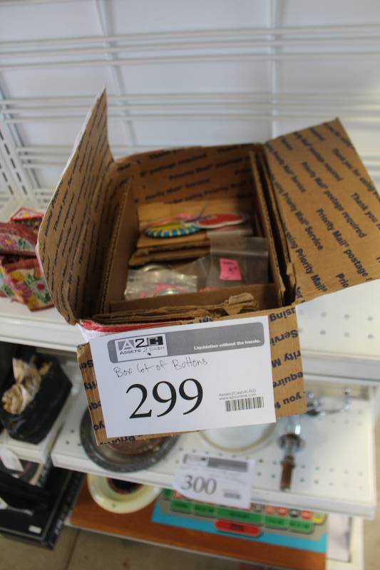 lot 299 image: Box Lot of Event Buttons