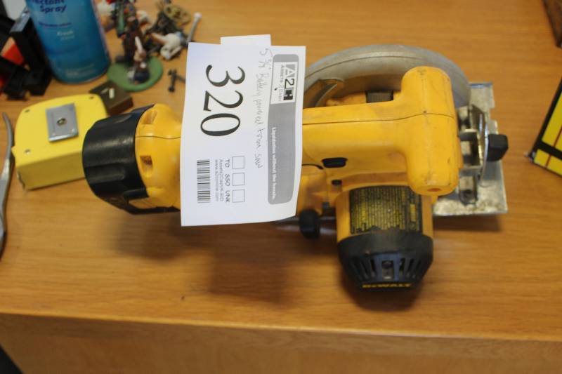 lot 320 image: Dewalt 5-38in. Battery Powered Trim Saw