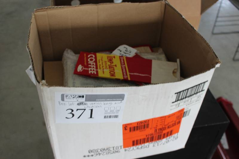 lot 371 image: Box Lot of Various Bags Collectibles Includes Pepsi, TempTation Coffee, Schmidt Beer, And More