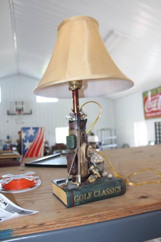 lot 426 image: Golf Classic Table Lamp