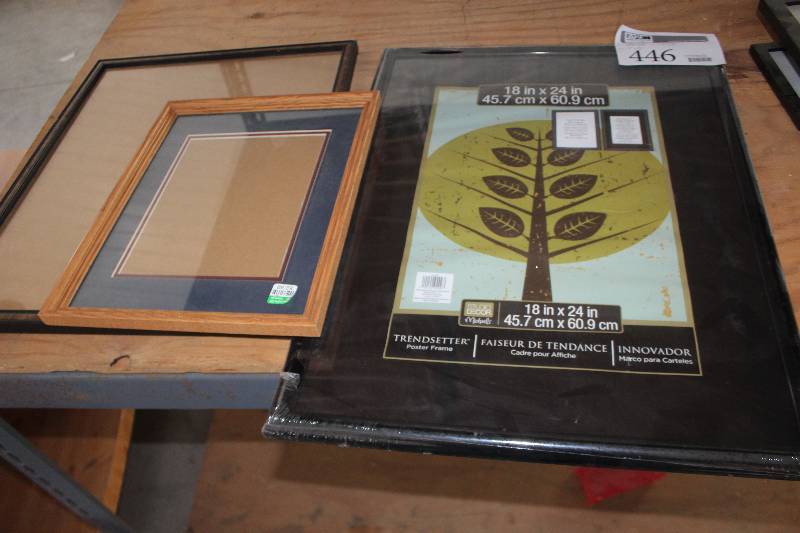 lot 446 image: Lot of (3) Picture Frames