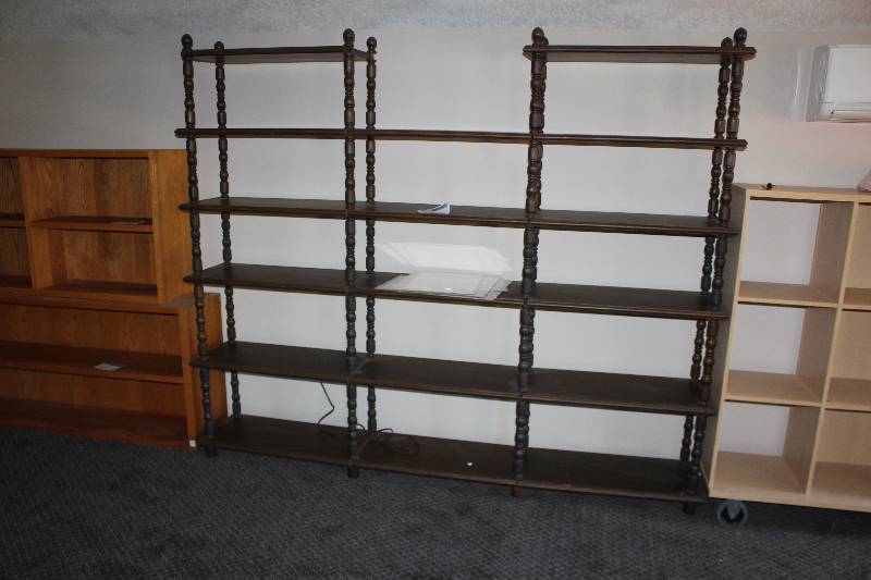 lot 468 image: 5-Tier Display Shelf