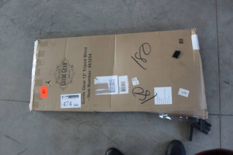 lot 474 image: Guide Gear 12ft. Tripod Deer Blind Stand