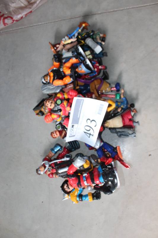 lot 493 image: Pile Lot of Action Figures