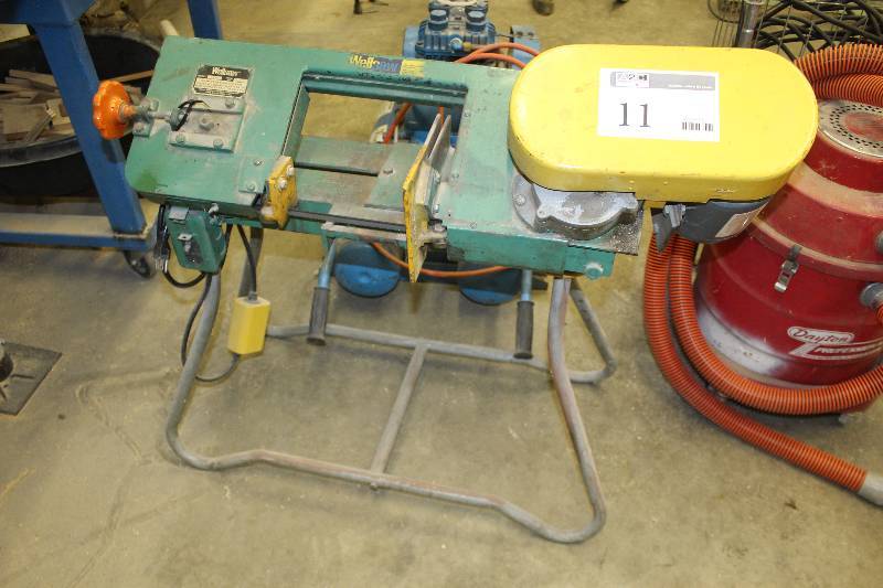 lot 11 image: Wellsaw Metal Cutting Band Saw