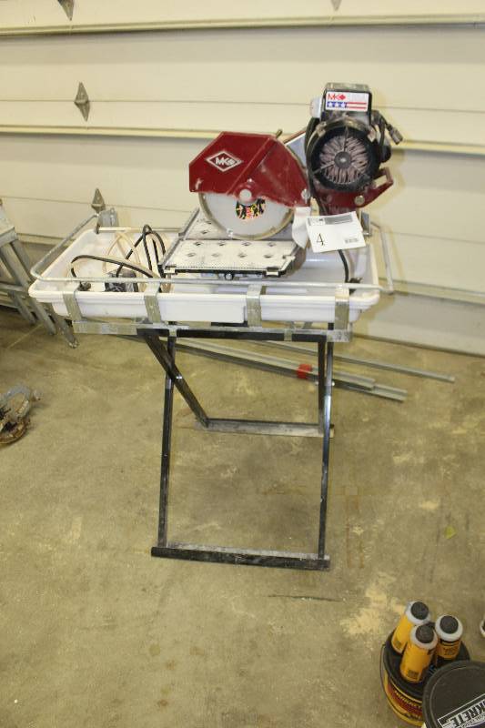 lot 4 image: MK Tile Saw