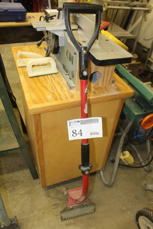 lot 84 image: Roof Scraper