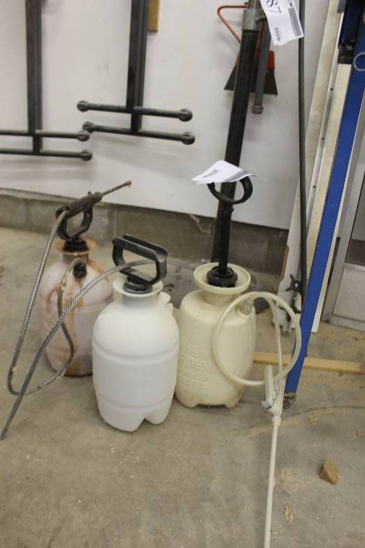 lot 88 image: Lot of (3) Yard Sprayers