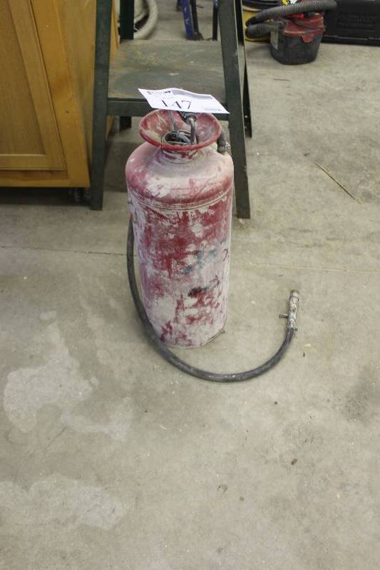 lot 147 image: Pressurized Water Tank.