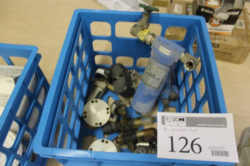 lot 126 image: Pneumatic Tool Parts - Filters
