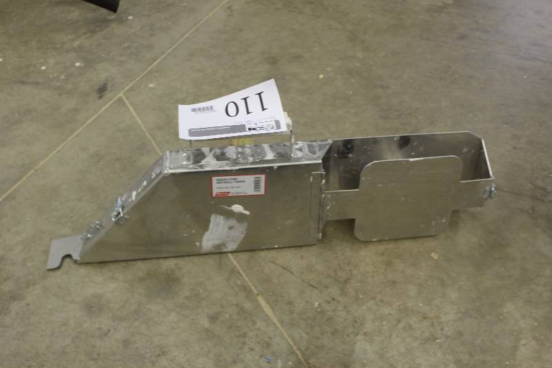 lot 110 image: WalBoard Quick Load Drywall Taper Drywall Tape Gun