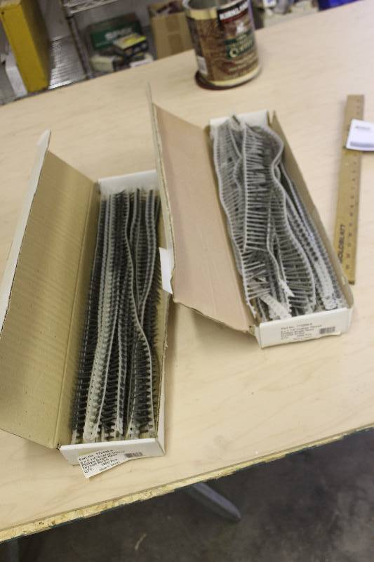 lot 168 image: Box Lot of Drywall Screw Strips - 6x1-14in. Coarse Thread Phillips Bugle Head