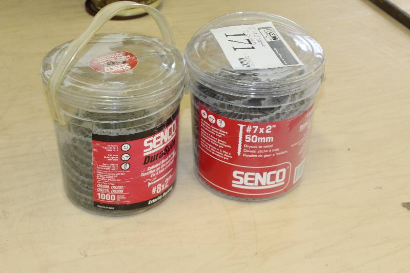 lot 171 image: Lot of (2) Buckets of #7#8x2in. Wood Screws