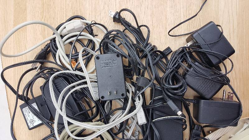 lot 70 image: Misc. Electricalpower cords