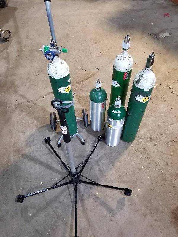 Home Oxygen tanks and Cart Multiple Consignment November 2 of 2