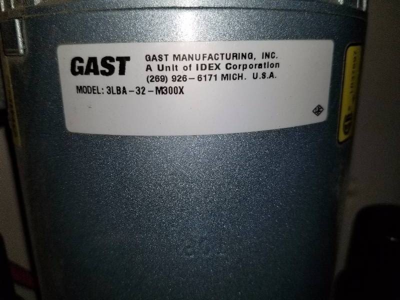 lot 28 image: Gast Air Compressor with General Electric AC Motor
