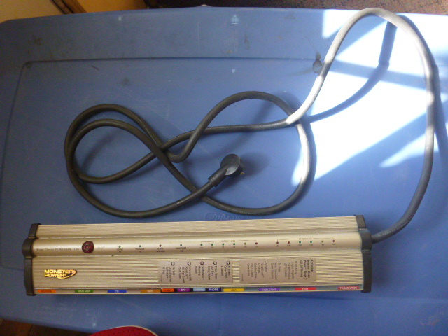 lot 7 image: Monster Power Home Theatre PowerBar 1100