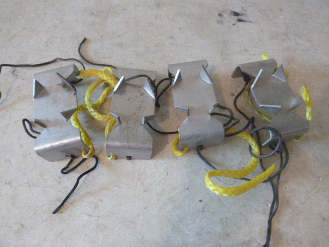 lot 22 image: 4 Ice Cleats