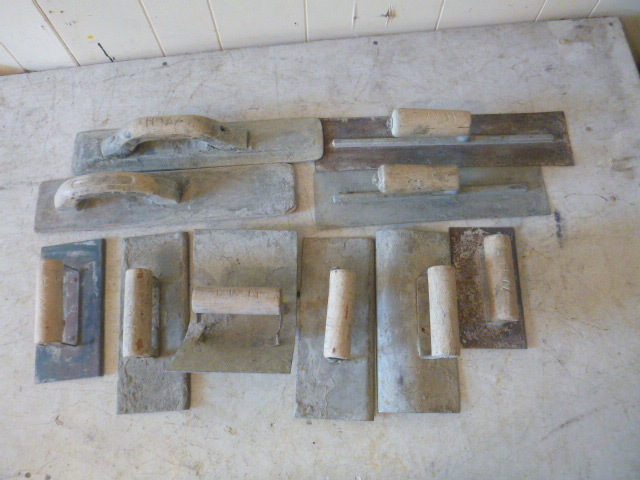 lot 44 image: Miscellaneous Cement Tools