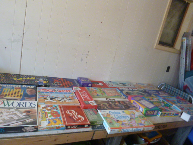 lot 73 image: Miscellaneous Board Games