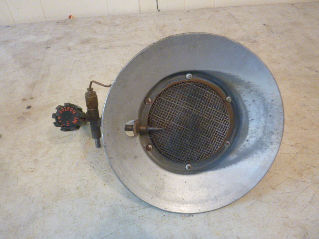 lot 111 image: Mr. Heater Propane Heater