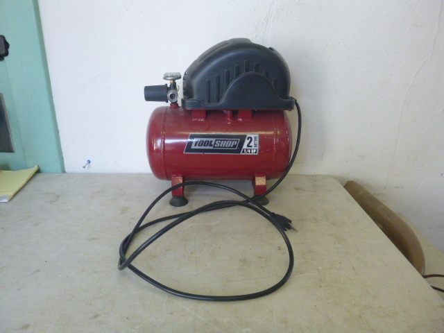 lot 129 image: Tool Shop Air Compressor