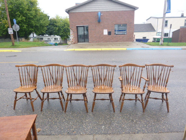 lot 165 image: 6 Wooden Chairs