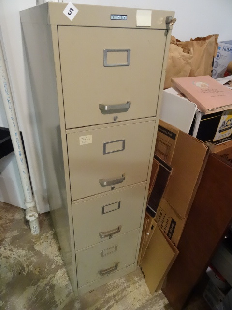 15 metal 4 drawer file cabinet. Se...