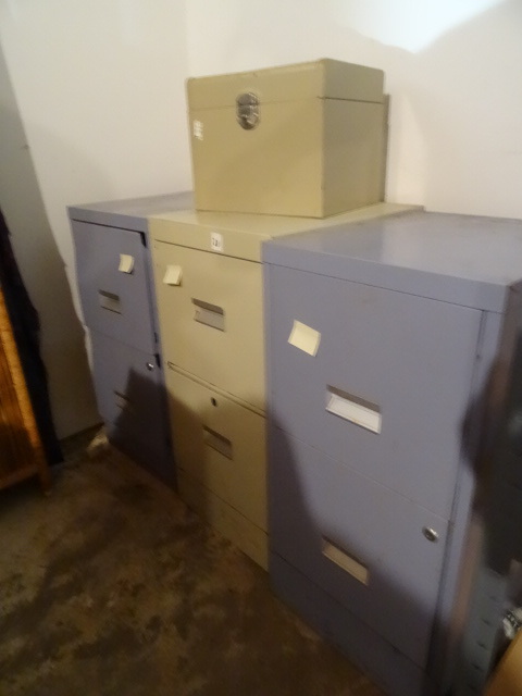 15 metal 2 drawer file cabinets. Q...