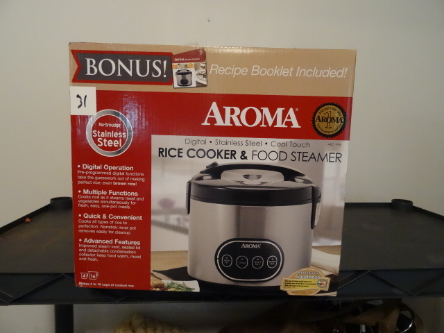 Aroma rice cooker and food steamer....