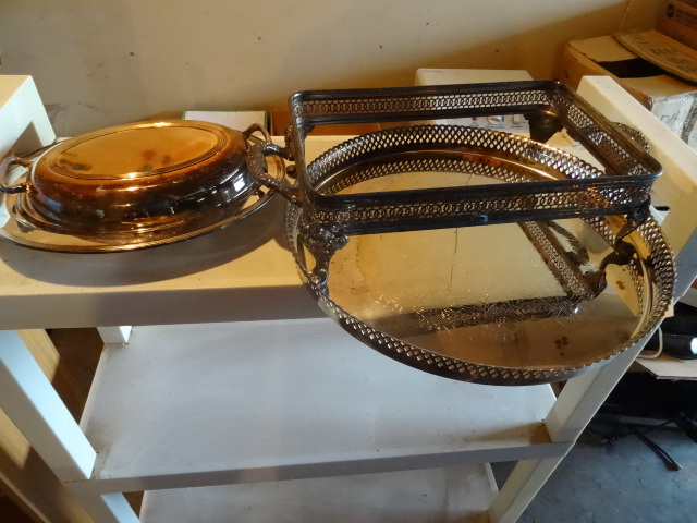 Misc silverplate items...