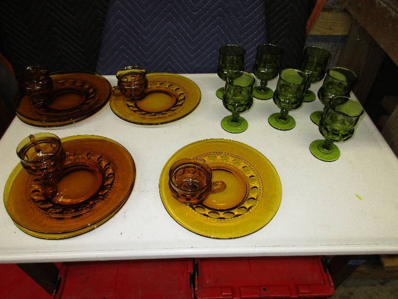 Misc vintage colored glass. Water g...