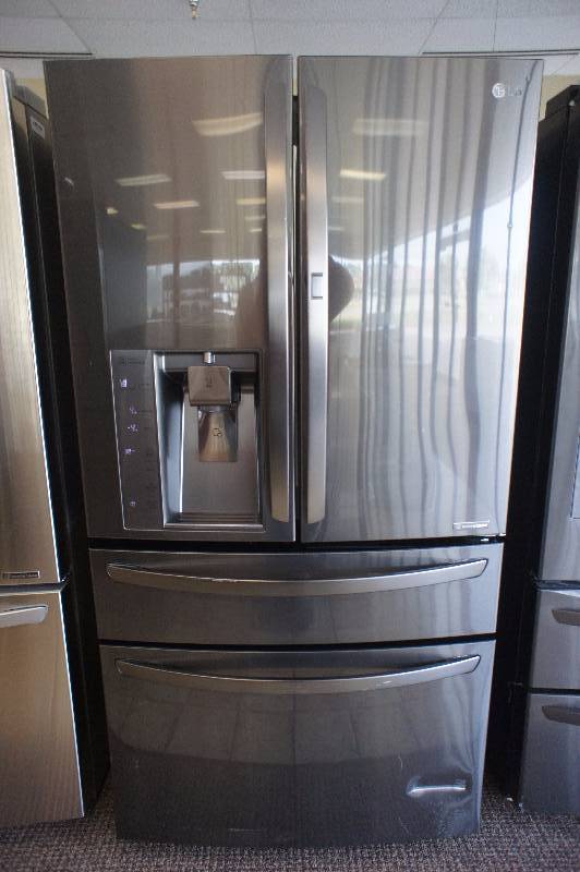 lot 1 image: New - Scratch & Dent LG Model # (LMXS30776D) - LG Diamond Collection French Door Refrigerator with CustomChill Drawer - 36 - 29.7 cu ft - Black Stainless Steel -Tested Works - MSRP $ 3899.99