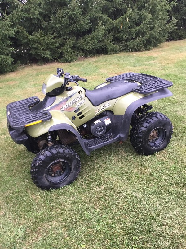 2000 POLARIS ATV  4x4 335
