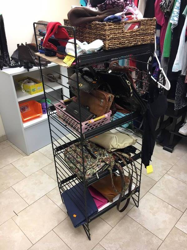 lot 31 image: Retail Display Rack