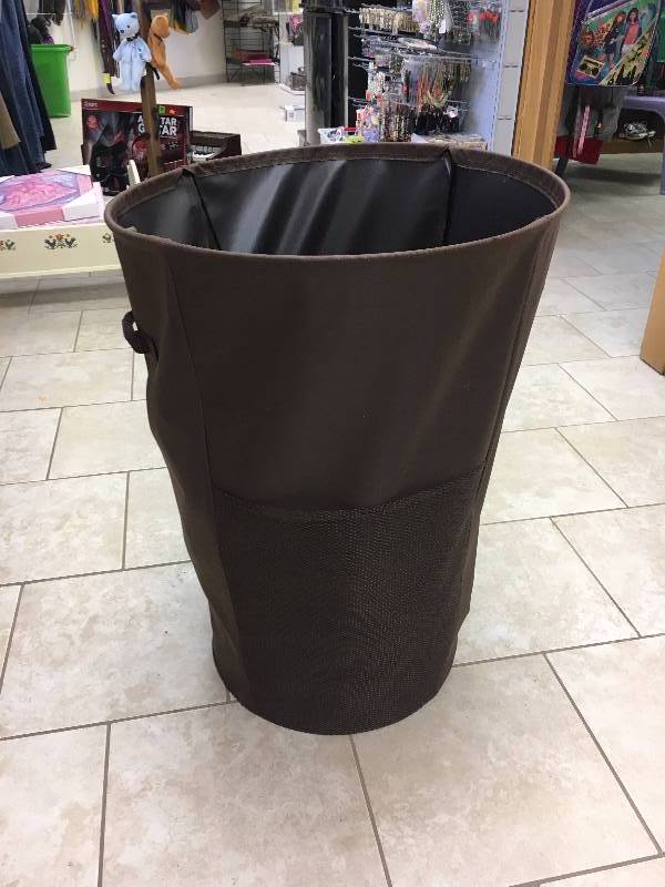 lot 52 image: Pop-Up Basket w Stuffed Animals