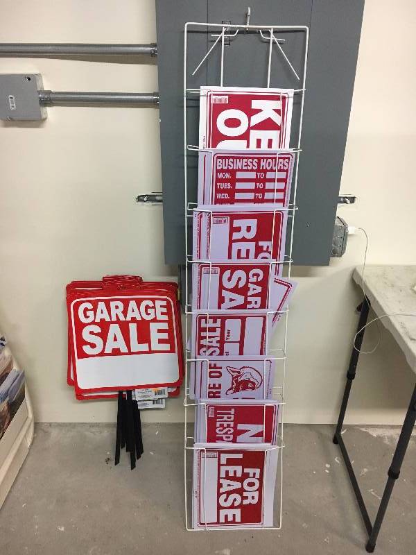 lot 117 image: Lot of Signs and Fixture