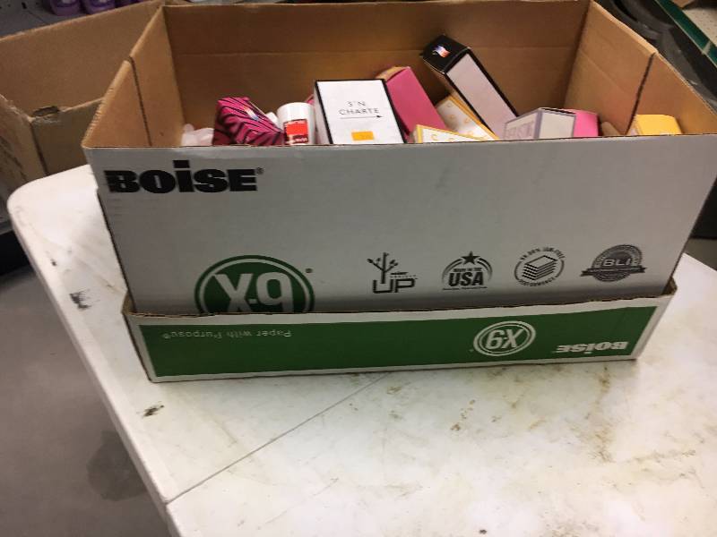 lot 162 image: Womens Perfume