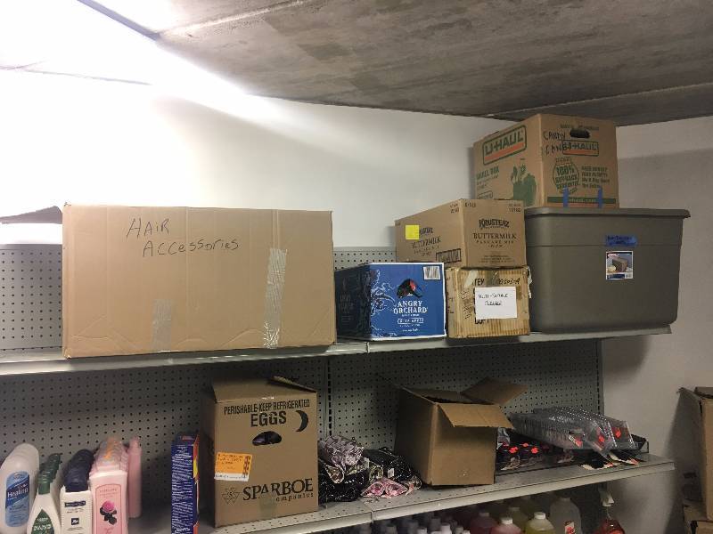 lot 182 image: Entire Contents of Gondola Shelf