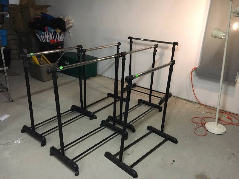 lot 352 image: Large Lot of Clothing Racks