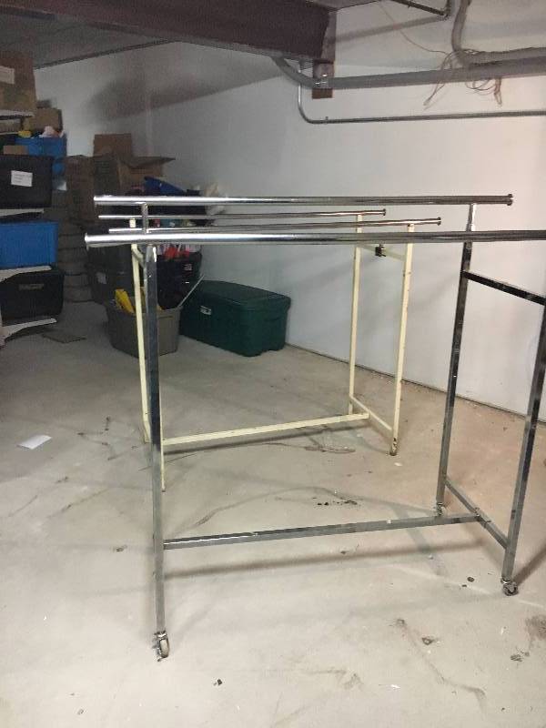 lot 353 image: 2 - Commercial Grade Clothing Racks ( 5 Long Each )