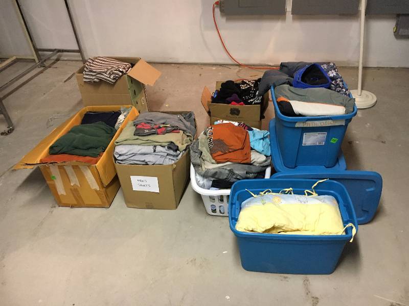 lot 355 image: LARGE Lot of Clothing