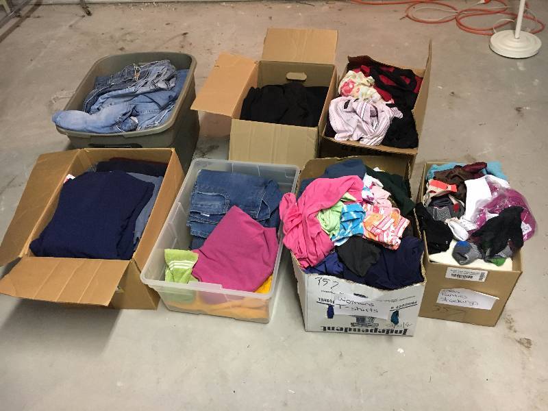 lot 357 image: LARGE Lot of Clothing