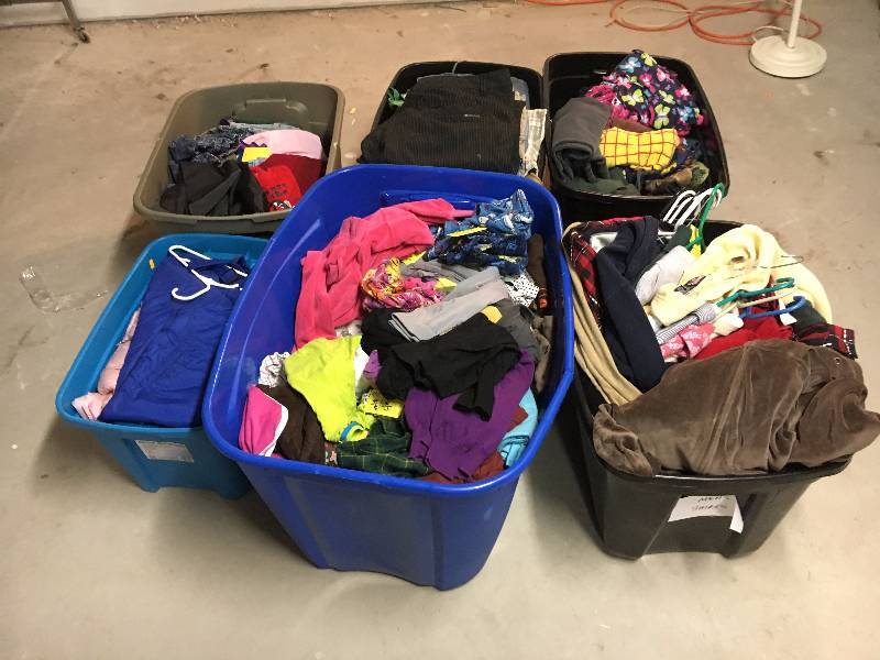 lot 359 image: LARGE Lot of Clothing